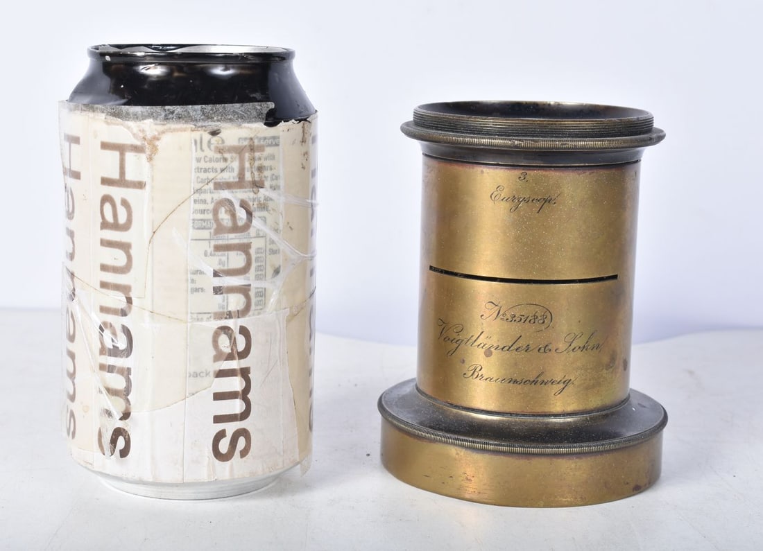 A vintage  Voigtlander brass Lens 10 cm. (1 of 3)