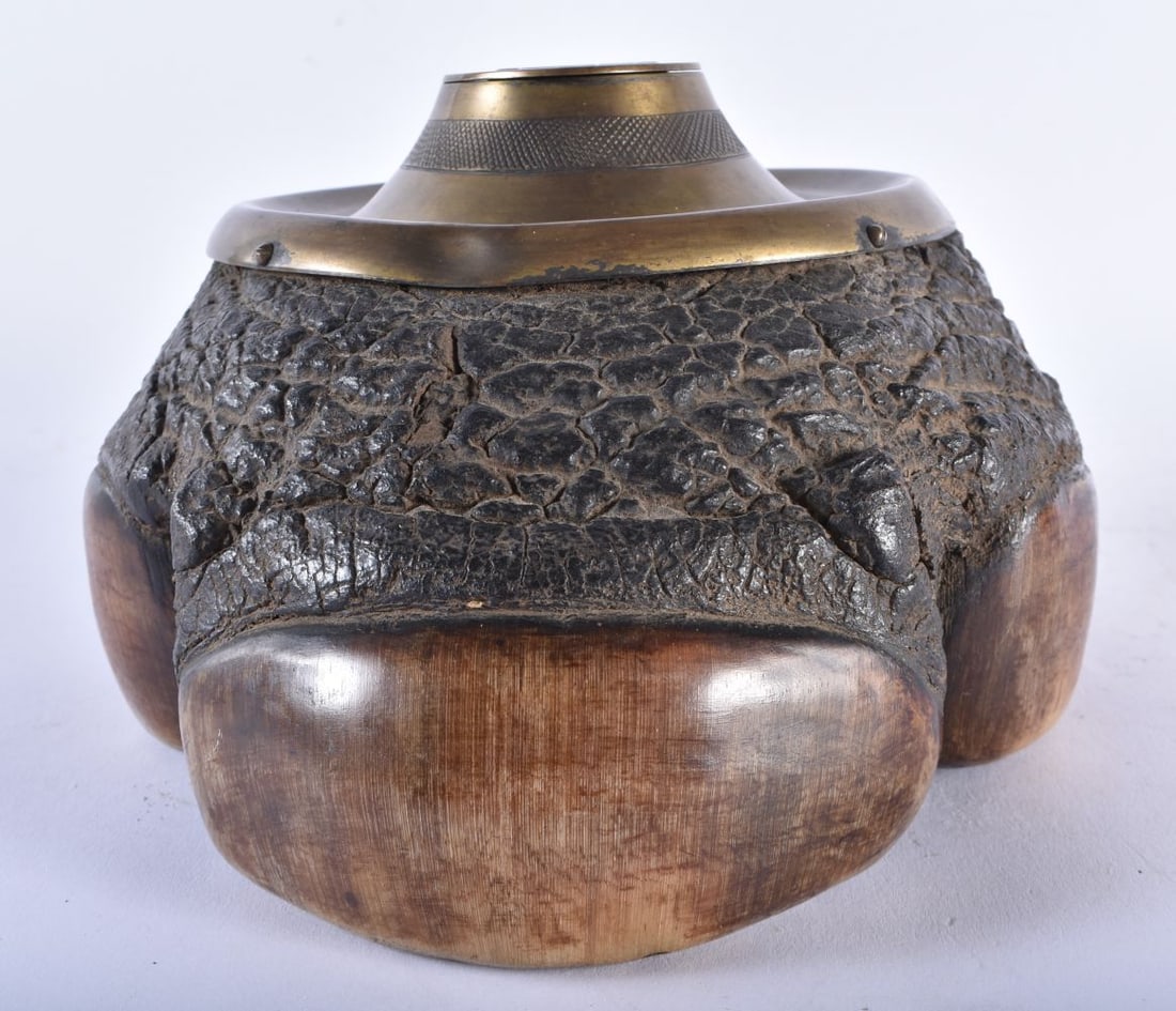 A LOVELY 19TH CENTURY COUNTRY HOUSE ELEPHANT FOOT INKWELL of naturalistic form. 21 cm x 21 cm. (1 of 4)