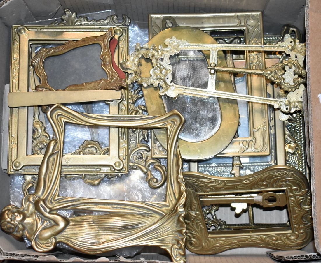 Assorted Collection of Antique Brass Items incl Picture Frames, Mirrors etc (qty): Assorted Collection of Antique Brass Items incl Picture Frames, Mirrors etc (qty)