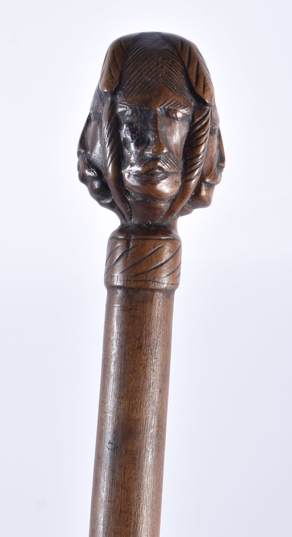 AN 18TH/19TH CENTURY CONTINENTAL CARVED FOLK ART WOOD WALKING CANE. 87 cm long. (1 of 5)
