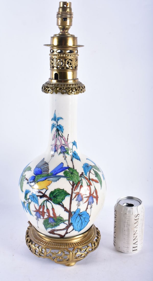 A LARGE 19TH CENTURY FRENCH PORCELAIN OIL LAMP perhaps by Theodore Deck. 52 cm high.: A LARGE 19TH CENTURY FRENCH PORCELAIN OIL LAMP perhaps by Theodore Deck. 52 cm high.
