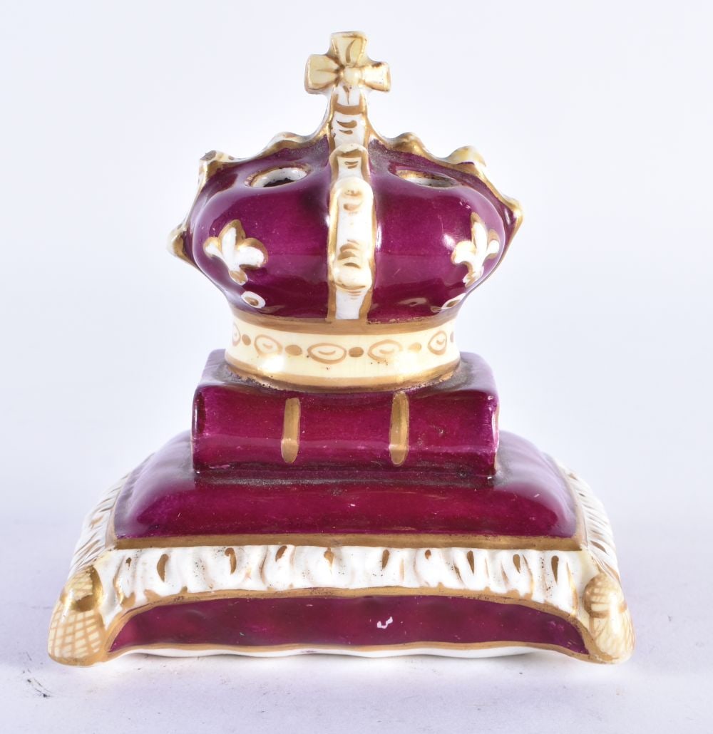 Late 18th century Derby inkwell modelled as a crown on a cushion painted in maroon 10cm high: Late 18th century Derby inkwell modelled as a crown on a cushion painted in maroon 10cm high