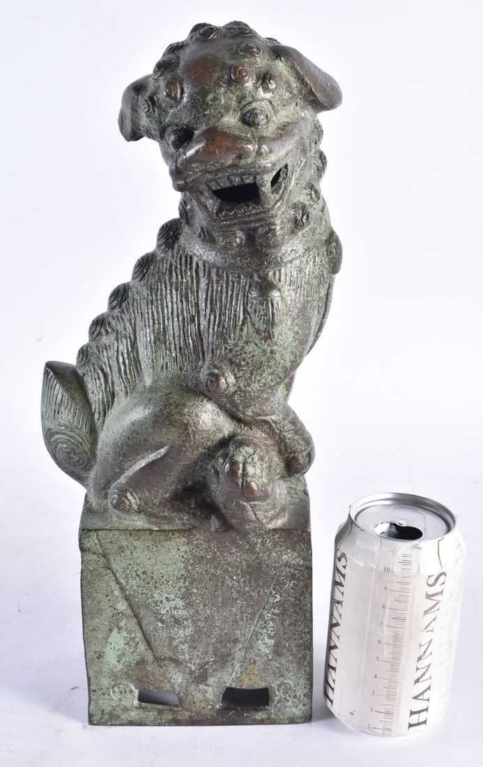 A LARGE CHINESE REPUBLICAN PERIOD BRONZE FOO DOG. 37 cm high. (1 of 6)