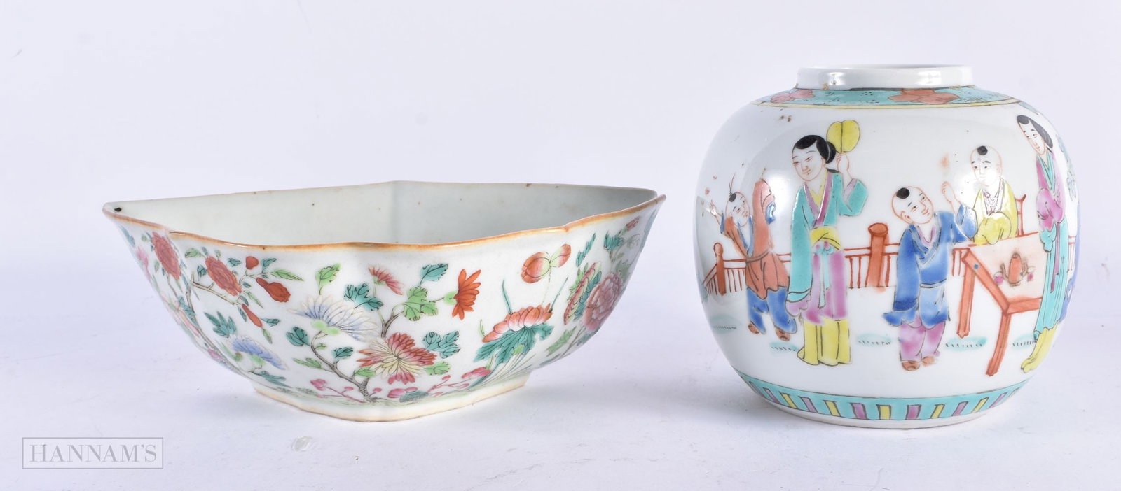 A 19TH CENTURY CHINESE FAMILLE ROSE PORCELAIN SCALLOPED BOWL Daoguang, together with a famille rose (1 of 10)