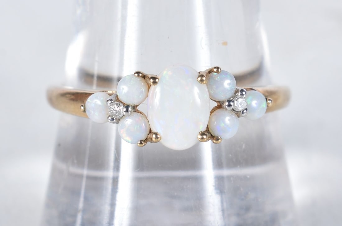 A 9 Carat Gold Opal & Diamond Dress Ring.  Stamped 375, Size S, weight 1.6g (1 of 3)