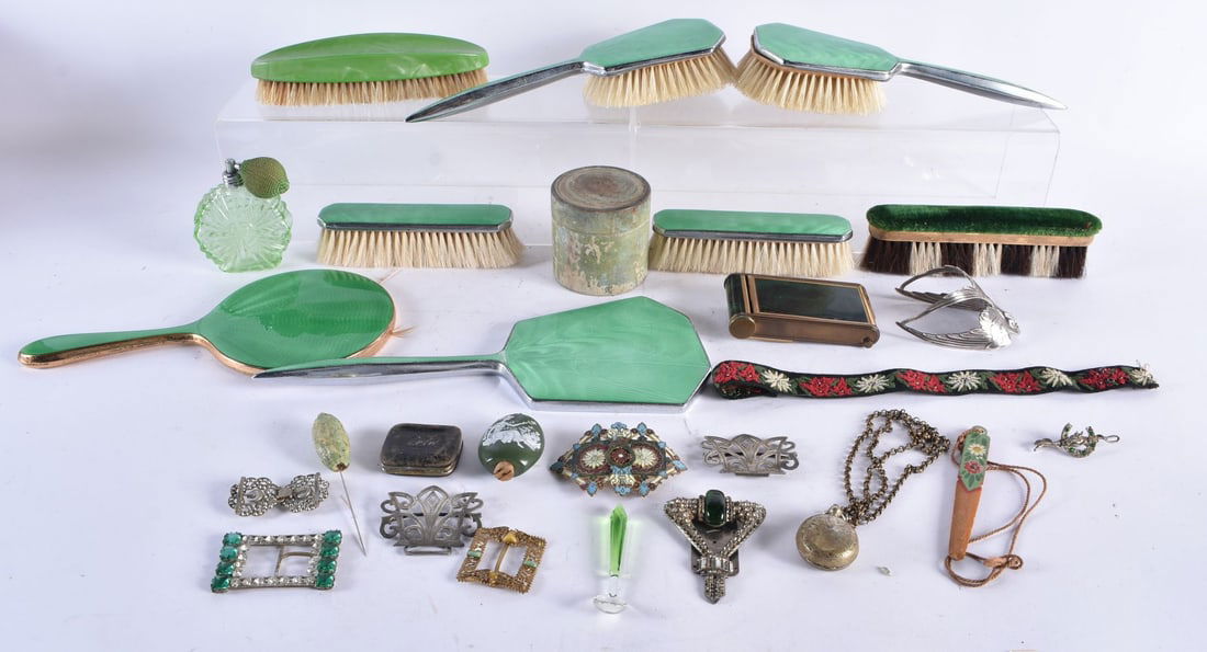 Antique/Vintage Womens Vanity Items Inc Guilloche Enamel, Compact. (qty) (1 of 5)