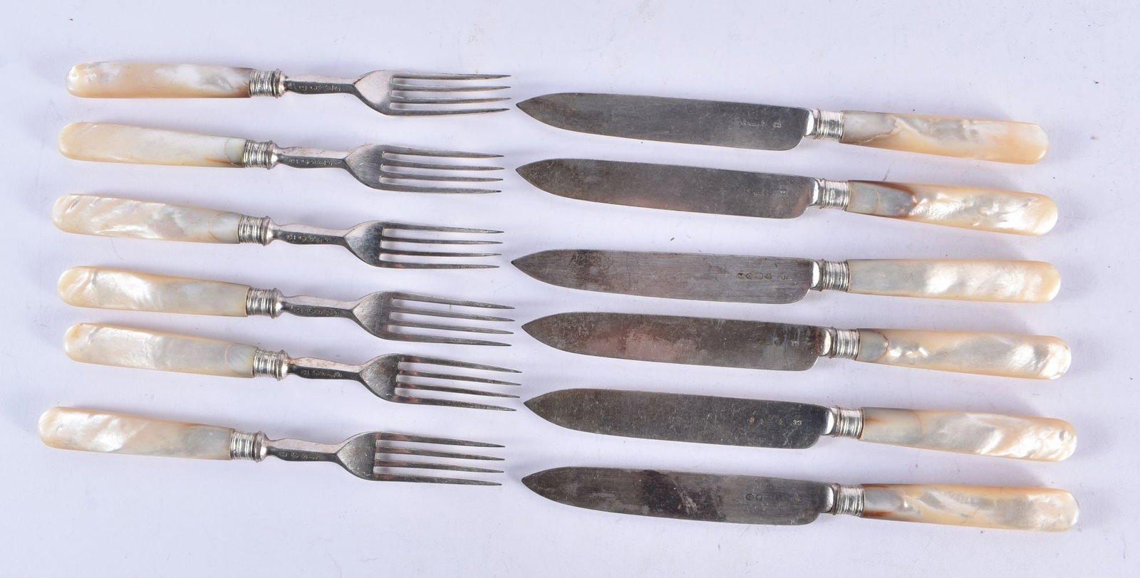 ANTIQUE MOTHER OF PEARL HANDLED FLATWARE stamped PS. 481 grams overall. 20.5 cm long. (qty) (1 of 4)