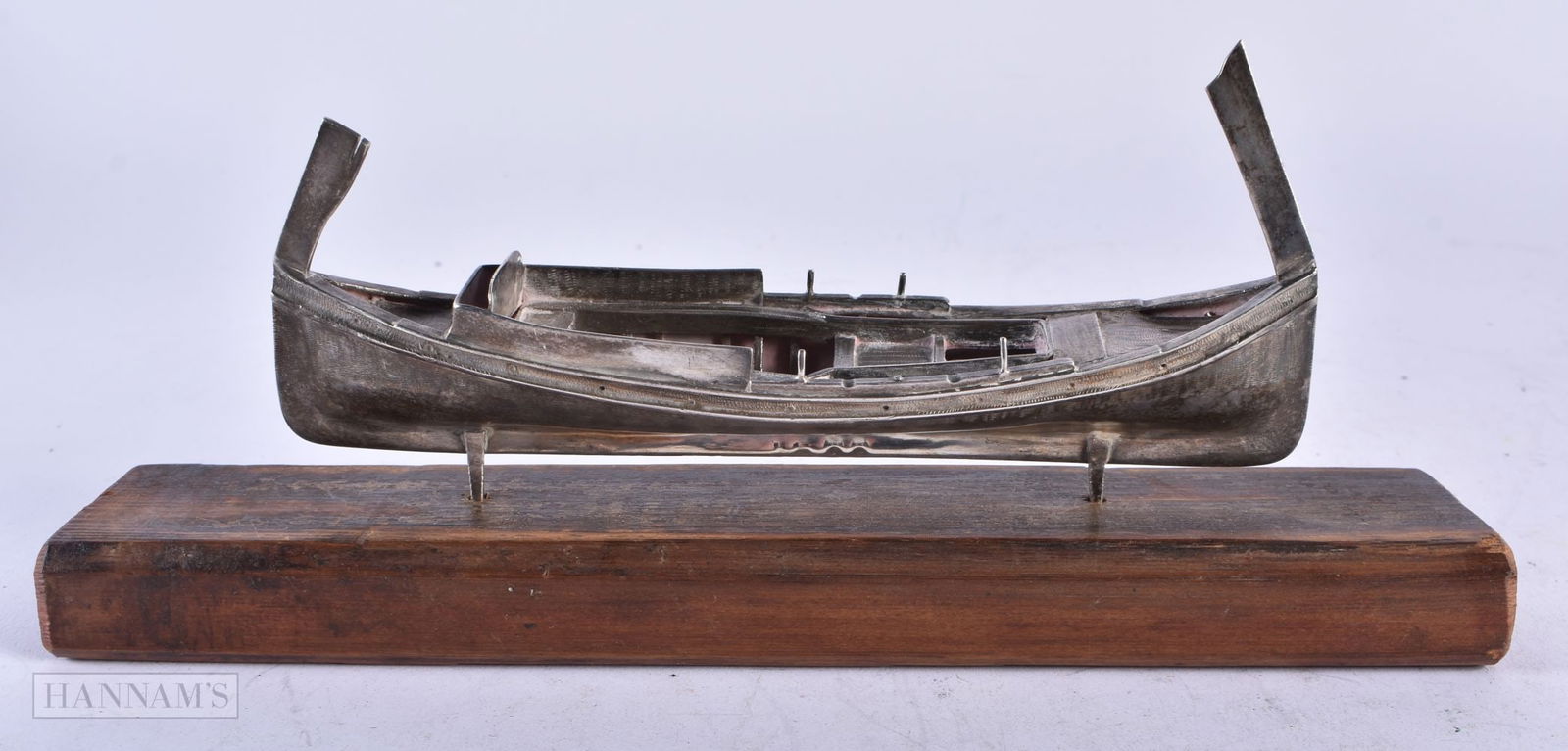 A MALTESE SILVER BOAT. Silver 120 grams. 22 cm wide. (1 of 4)