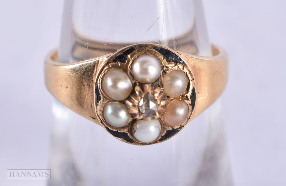 A Victorian 18 Carat Gold, Pearl and Diamond Ring. Stamped 18K, Size J, weight 2.2g (1 of 3)