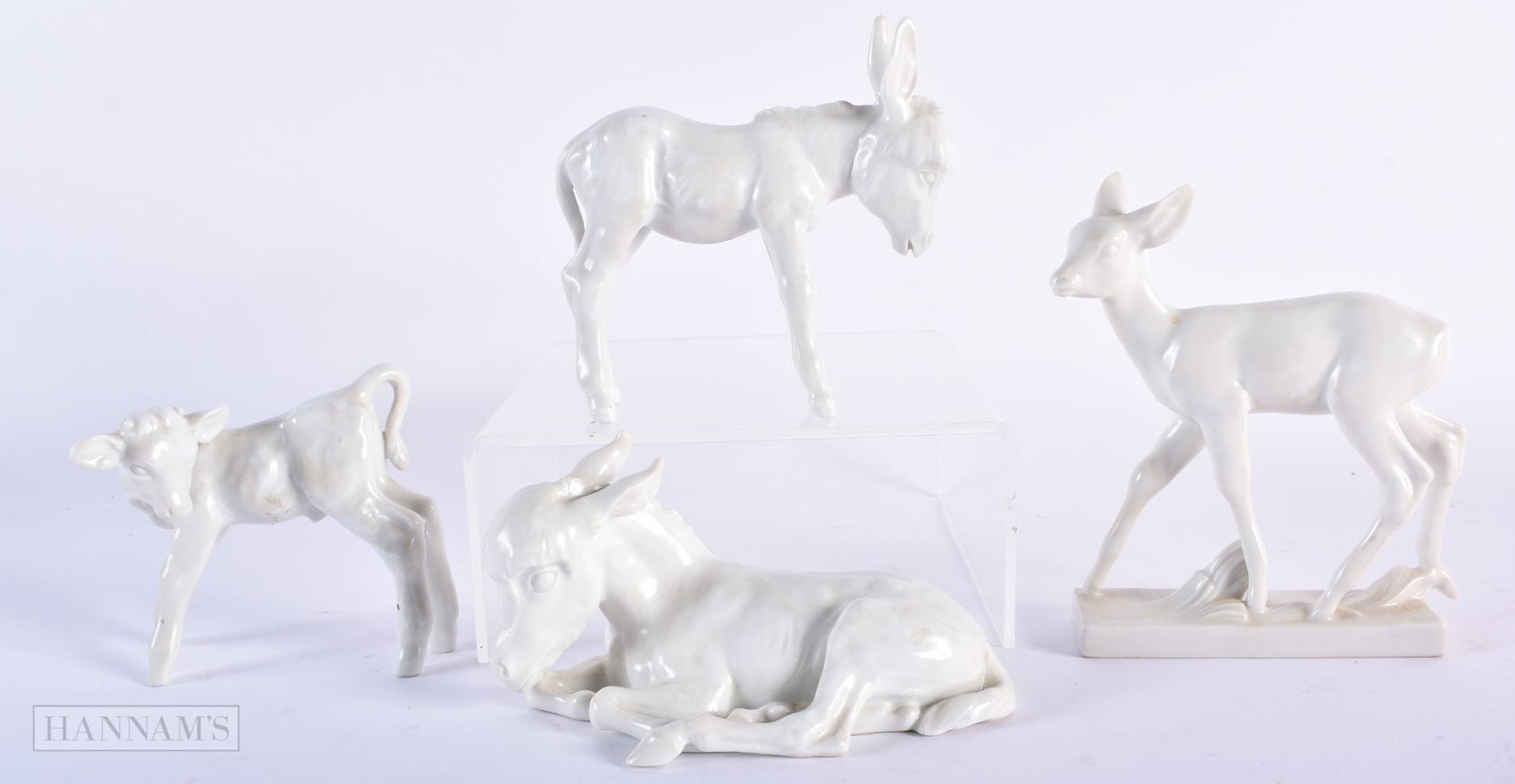 FOUR MEISSEN PORCELAIN ANIMALS. Largest 14cm wide. (4): FOUR MEISSEN PORCELAIN ANIMALS. Largest 14cm wide. (4)
