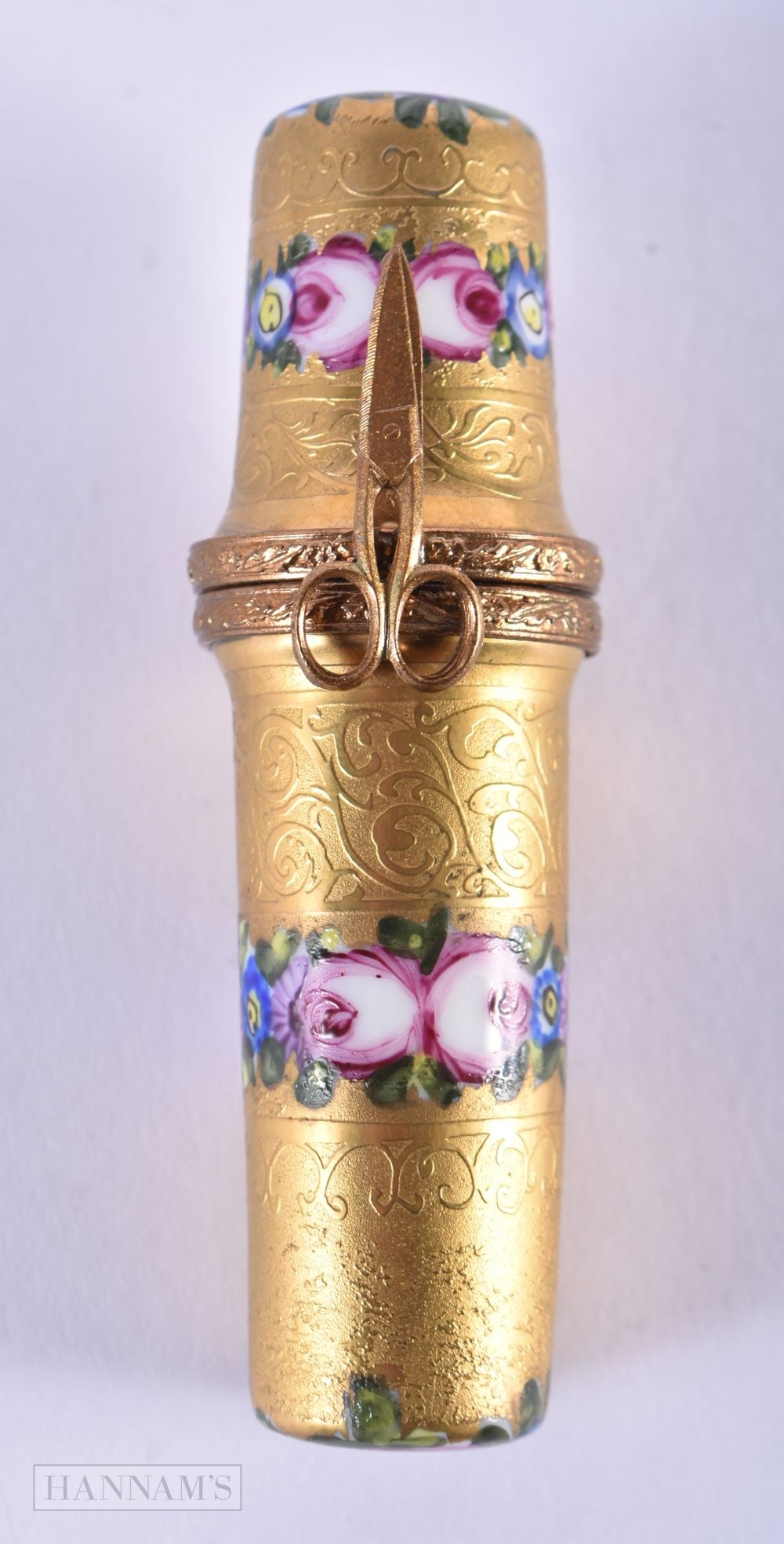 A CONTINENTAL PORCELAIN NEEDLE CASE. 23.6 grams. 7.5 cm x 2.25 cm.: A CONTINENTAL PORCELAIN NEEDLE CASE. 23.6 grams. 7.5 cm x 2.25 cm.