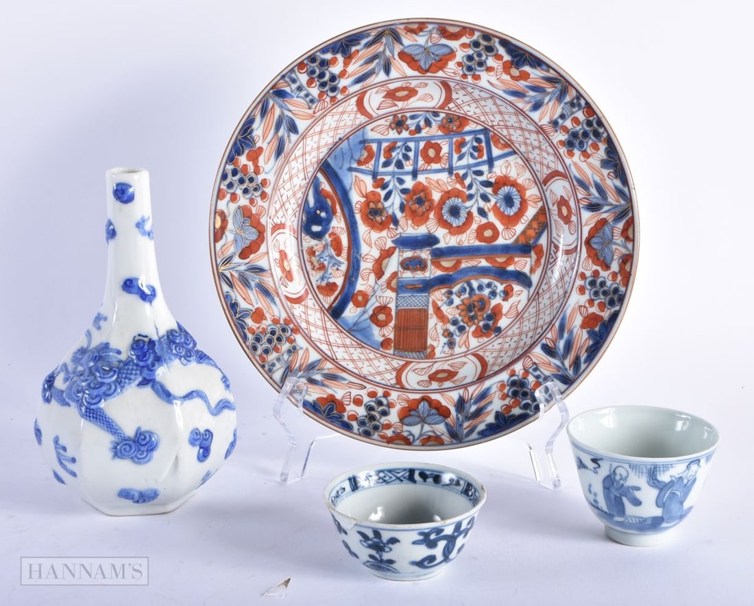 A 17TH CENTURY CHINESE PORCELAIN IMARI PLATE Kangxi, together with a Kangxi tea bowl, another tea bo (1 of 9)