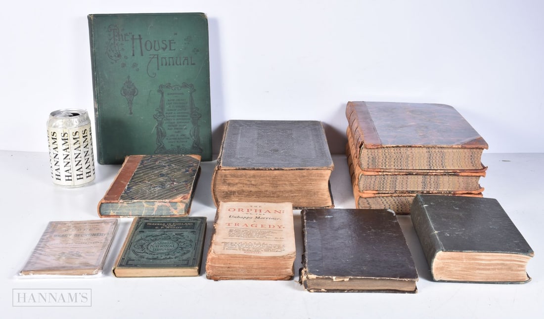 Small collection of books ,Poetical works of William Collins 1798, 3 volumes of the plays of Shakesp: Small collection of books ,Poetical works of William Collins 1798, 3 volumes of the plays of Shakespeare, Orphan or the unhappy marriage by Thomas Otway etc (11)