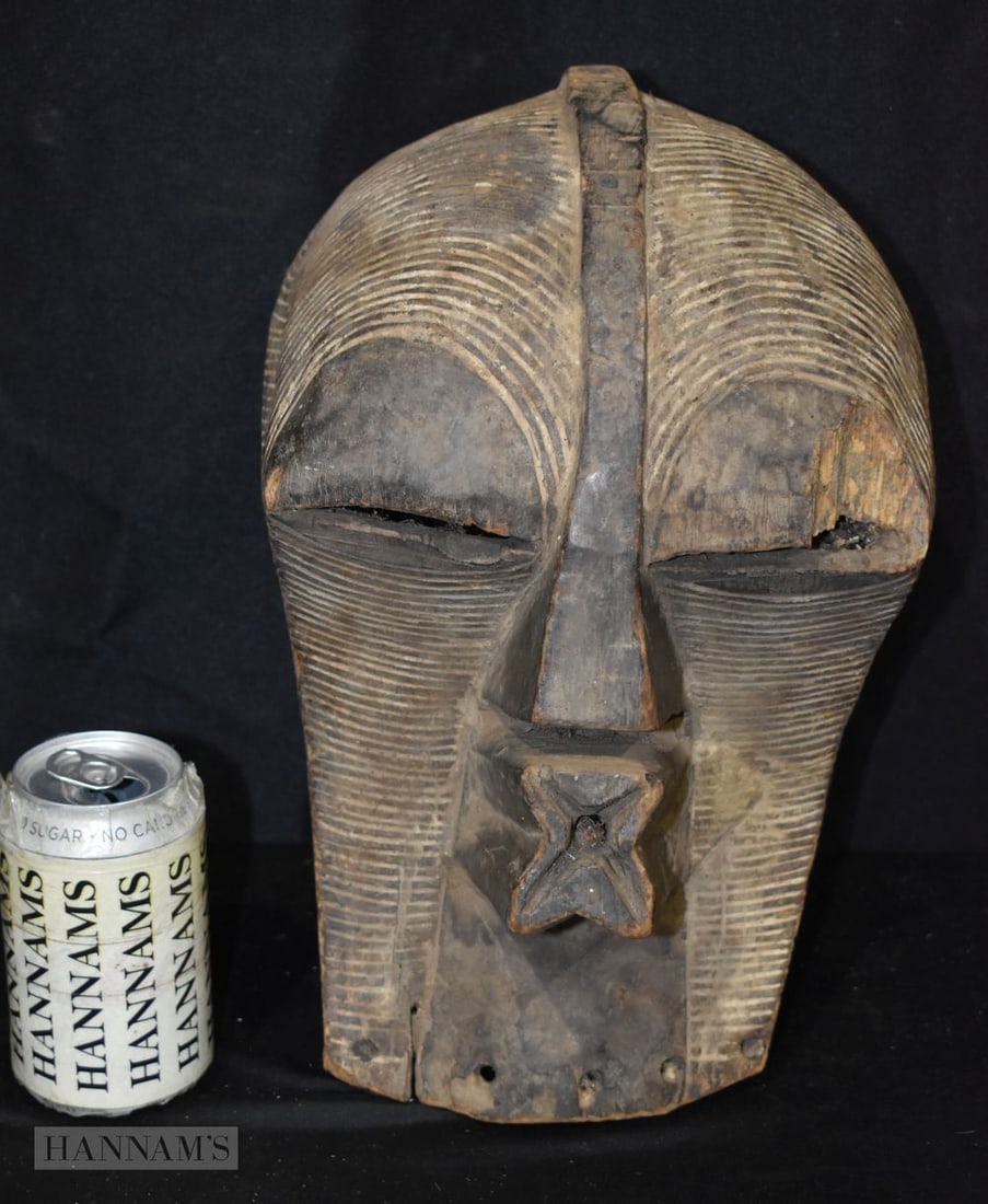 AFRICAN TRIBAL SONGYE KIFWEBE MASK.  DR Congo.  34cm x 20cm (1 of 4)