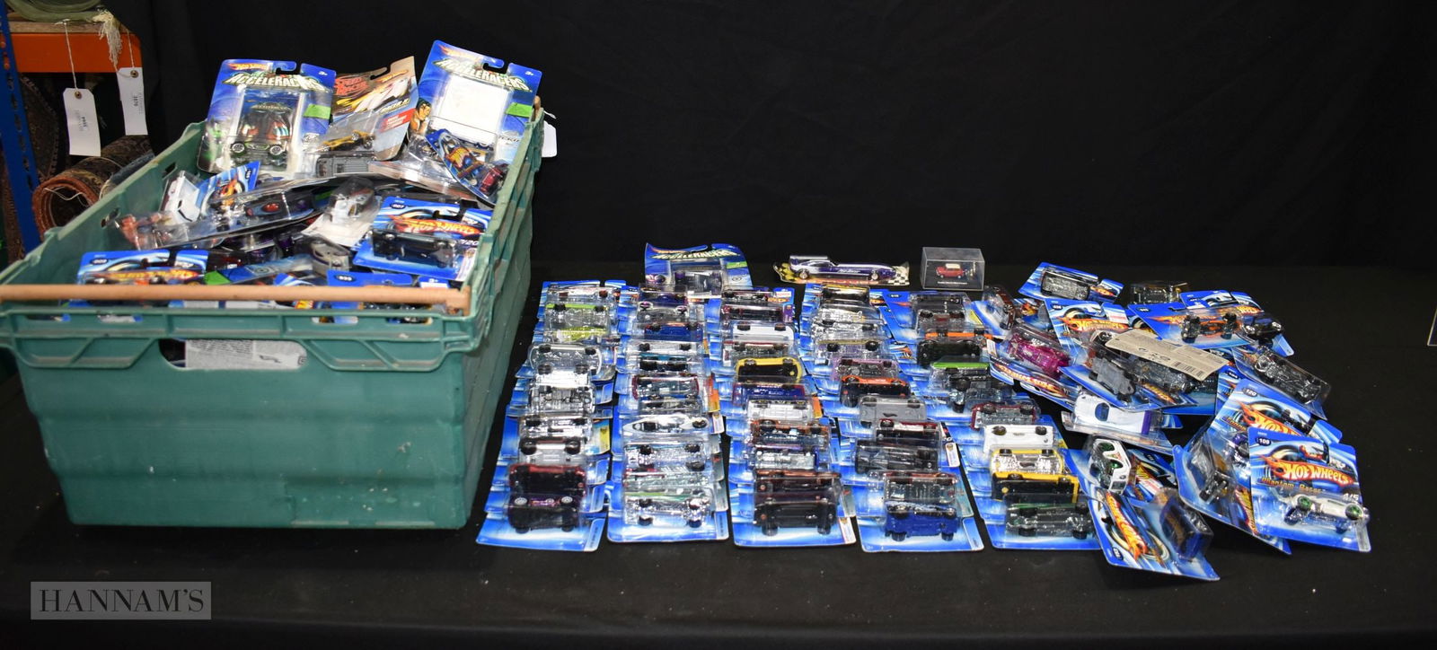 A collection of boxed Hot Wheels model cars (202) (1 of 4)