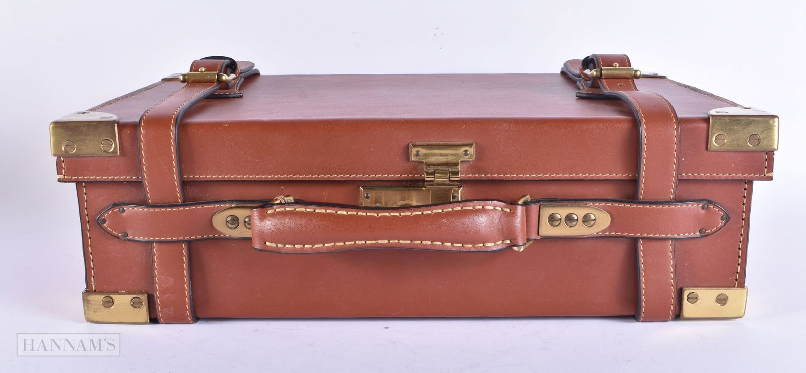 A LEATHER CARTRIDGE CASE. 44 cm x 24 cm.: A LEATHER CARTRIDGE CASE. 44 cm x 24 cm.