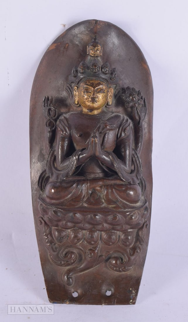 A 17TH/18TH CENTURY CHINESE TIBETAN COPPER BRONZE ALLOY REPOUSSE PLAQUE Ming/Qing. 17 cm x 7 cm. (1 of 2)