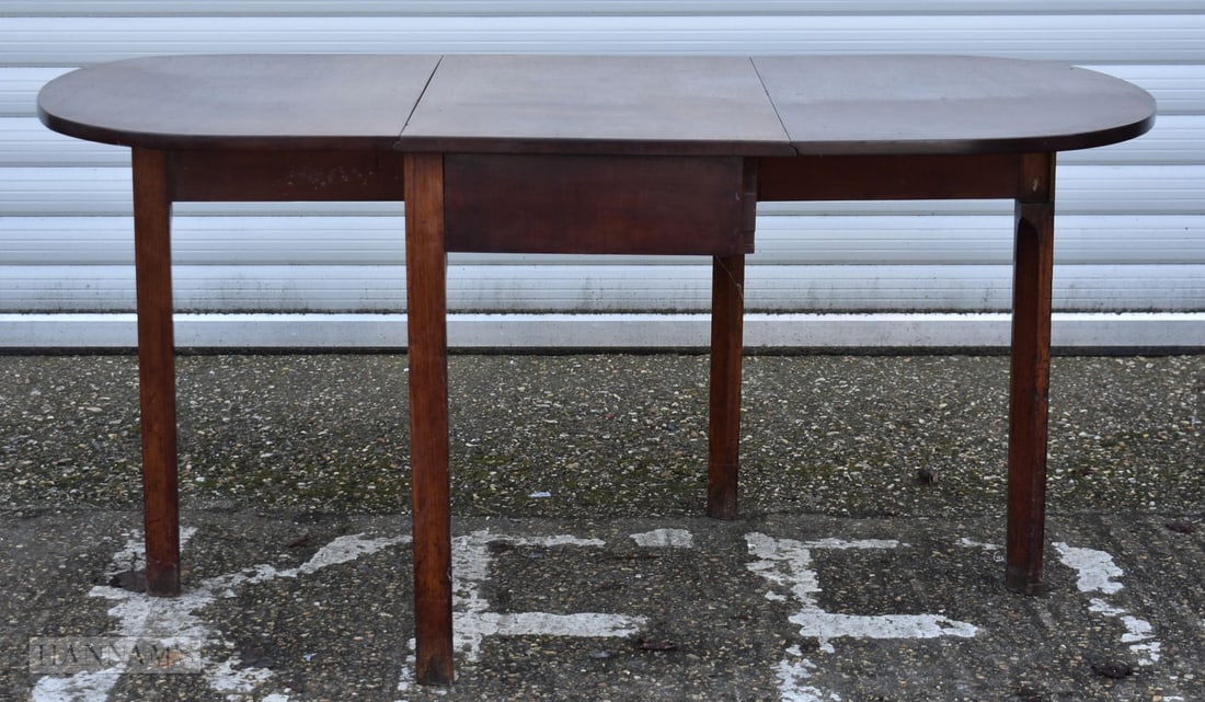 An antique Mahogany drop[ leaf table 74 c 152 x 91cm (1 of 5)