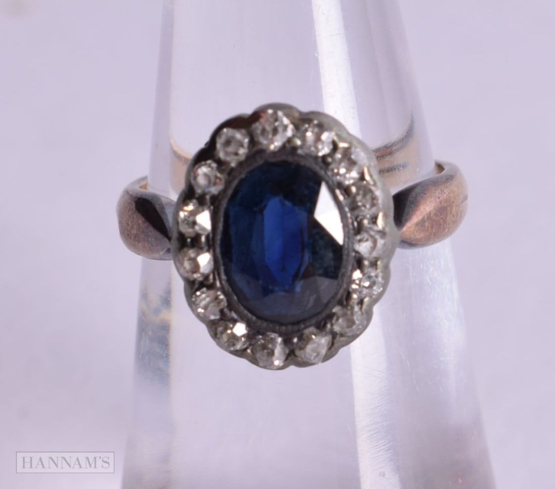 A 14CT GOLD RUSSIAN SAPPHIRE AND DIAMOND RING. J. 3.4 grams. (1 of 4)