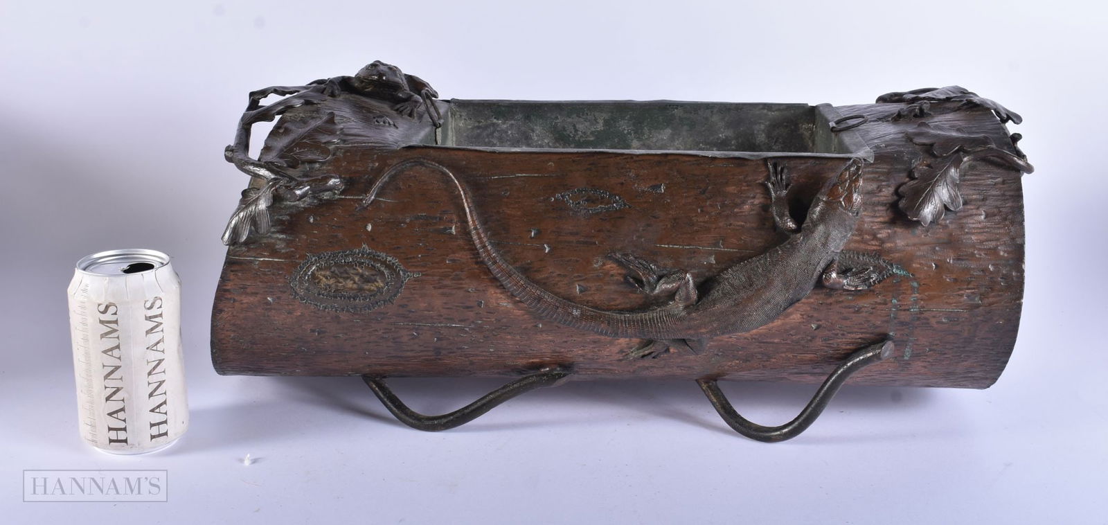 A LOVELY LARGE 19TH CENTURY FRENCH JAPANESE AESTHETIC MOVEMENT BRONZE PLANTER of naturalistic form, (1 of 8)