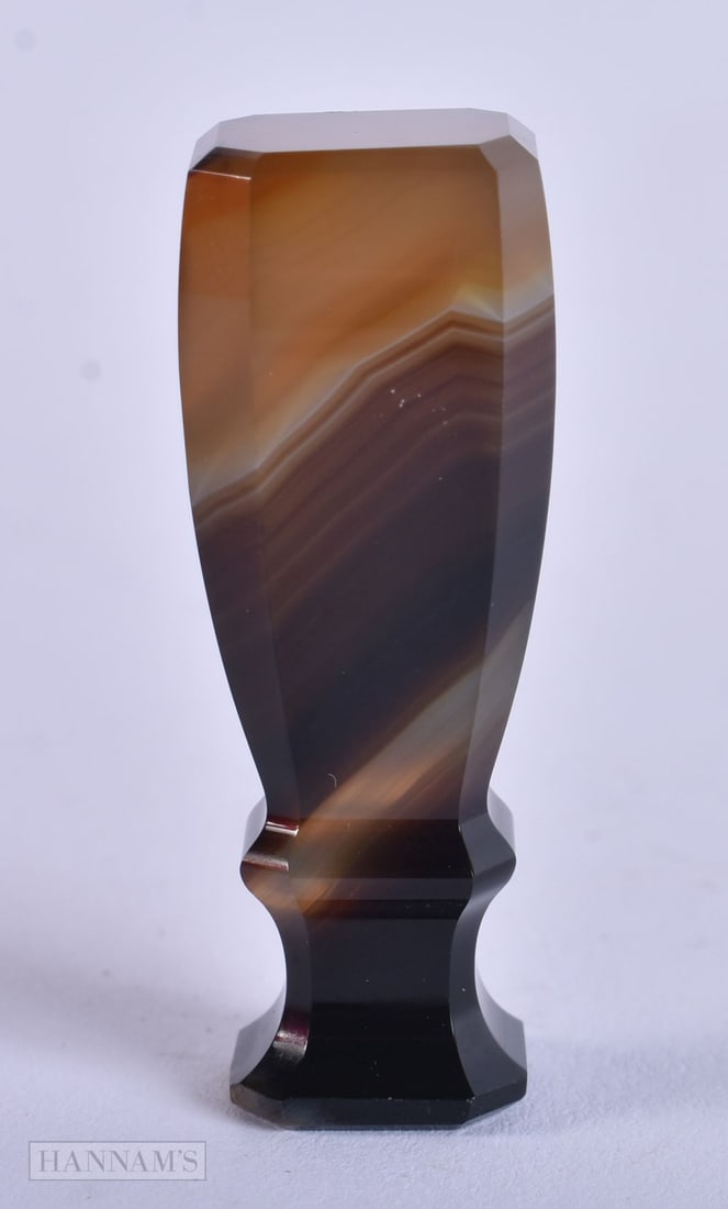 AN AGATE SEAL. 12.1 grams. 4 cm x 1.5 cm. (1 of 4)