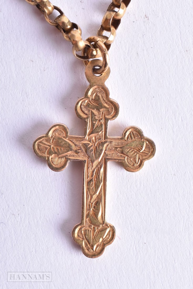 A 9CT GOLD NECKLACE. 5.6 grams. 47 cm long, pendant 2.75 cm x 1.5 cm. (1 of 3)