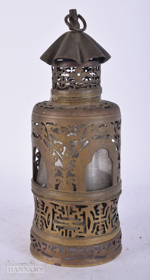 AN ANTIQUE CHINESE PAKTONG OPIUM LAMP18 cm high.: AN ANTIQUE CHINESE PAKTONG OPIUM LAMP18 cm high.