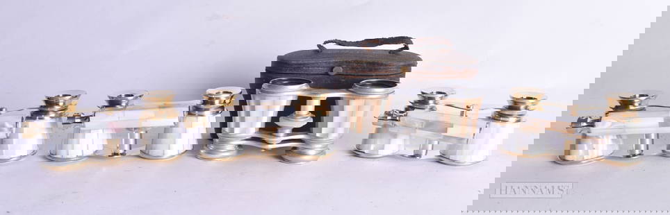 FOUR PAIRS OF MOTHER OF PEARL OPERA GLASSES. Largest 18 cm wide. (4): FOUR PAIRS OF MOTHER OF PEARL OPERA GLASSES. Largest 18 cm wide. (4)