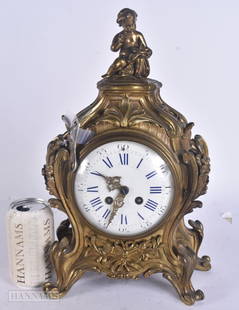 AN ANTIQUE FRENCH BRONZE MANTEL CLOCK. 39 cm x 18 cm.: AN ANTIQUE FRENCH BRONZE MANTEL CLOCK. 39 cm x 18 cm.