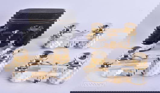 FOUR PAIRS OF MOTHER OF PEARL OPERA GLASSES. Largest 18cm x 8 cm extended. (4): FOUR PAIRS OF MOTHER OF PEARL OPERA GLASSES. Largest 18cm x 8 cm extended. (4)