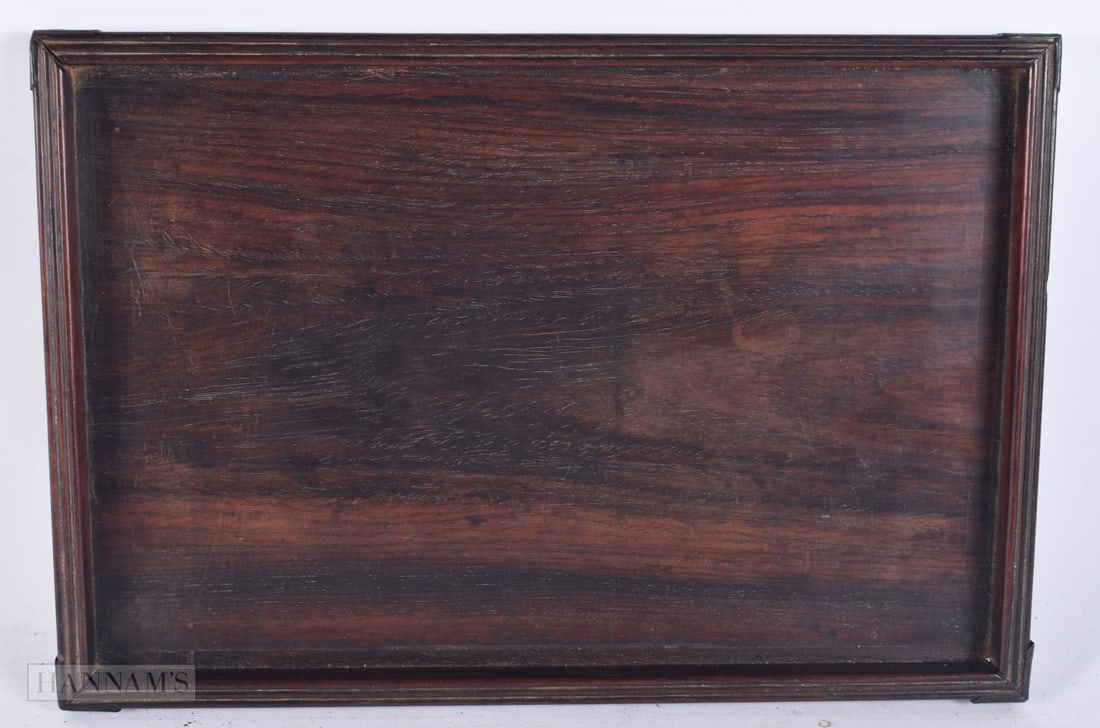 A FINE 18TH/19TH CENTURY CHINESE CARVED ZITAN WOOD TRAY Late Qianlong/Jiaqing. 34 cm x 24 cm.: A FINE 18TH/19TH CENTURY CHINESE CARVED ZITAN WOOD TRAY Late Qianlong/Jiaqing. 34 cm x 24 cm.