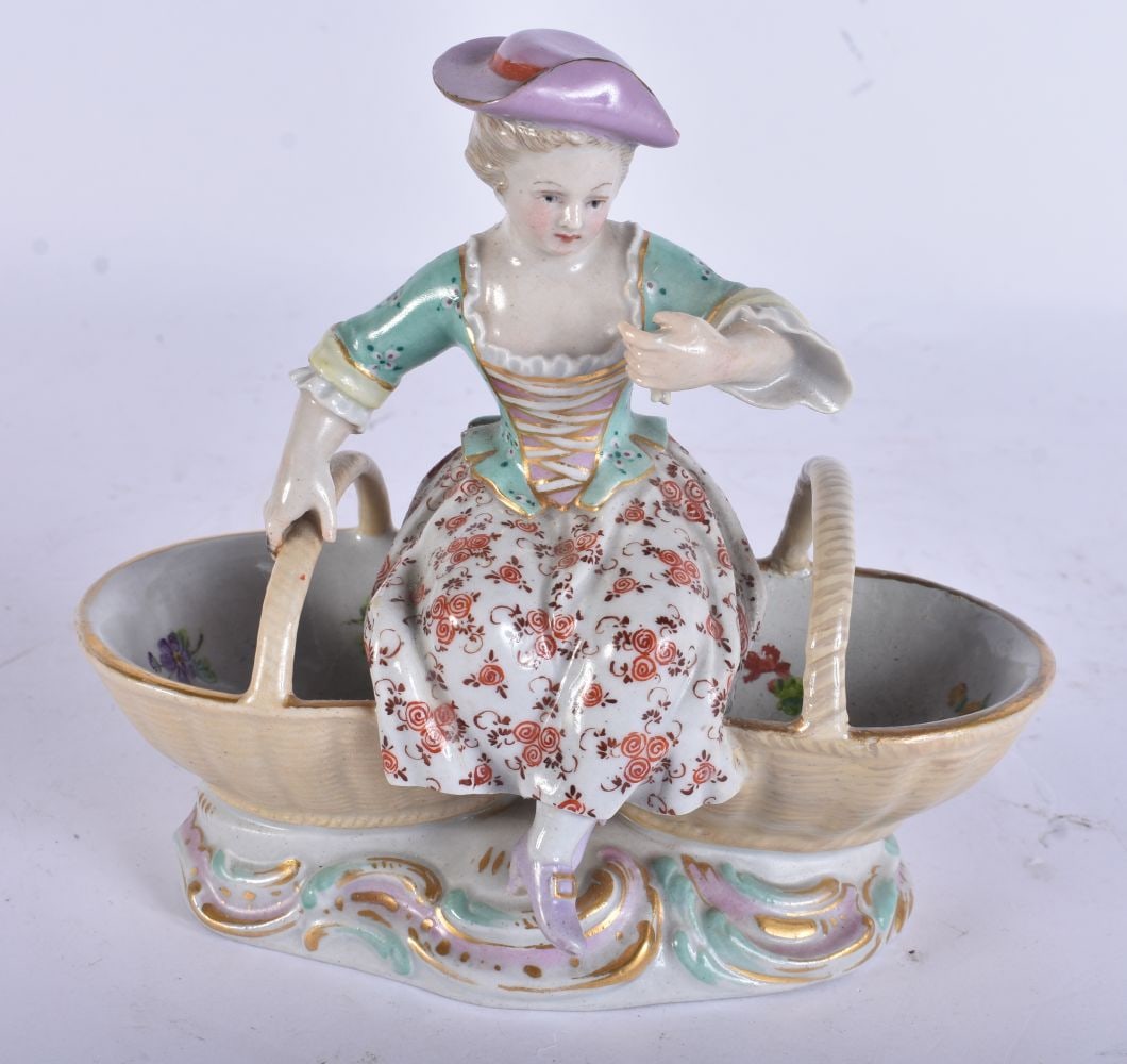 19th century Meissen figure of a girl modelled as a double salt, crossed swords mark, 13.5 cm: 19th century Meissen figure of a girl modelled as a double salt, crossed swords mark, 13.5 cm