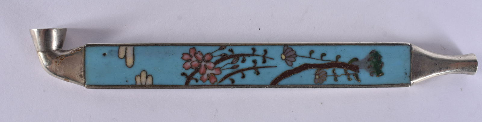 A 19TH CENTURY JAPANESE MEIJI PERIOD CLOISONNE ENAMEL PIPE decorated with foliage. 12.5 cm long.: A 19TH CENTURY JAPANESE MEIJI PERIOD CLOISONNE ENAMEL PIPE decorated with foliage. 12.5 cm long.