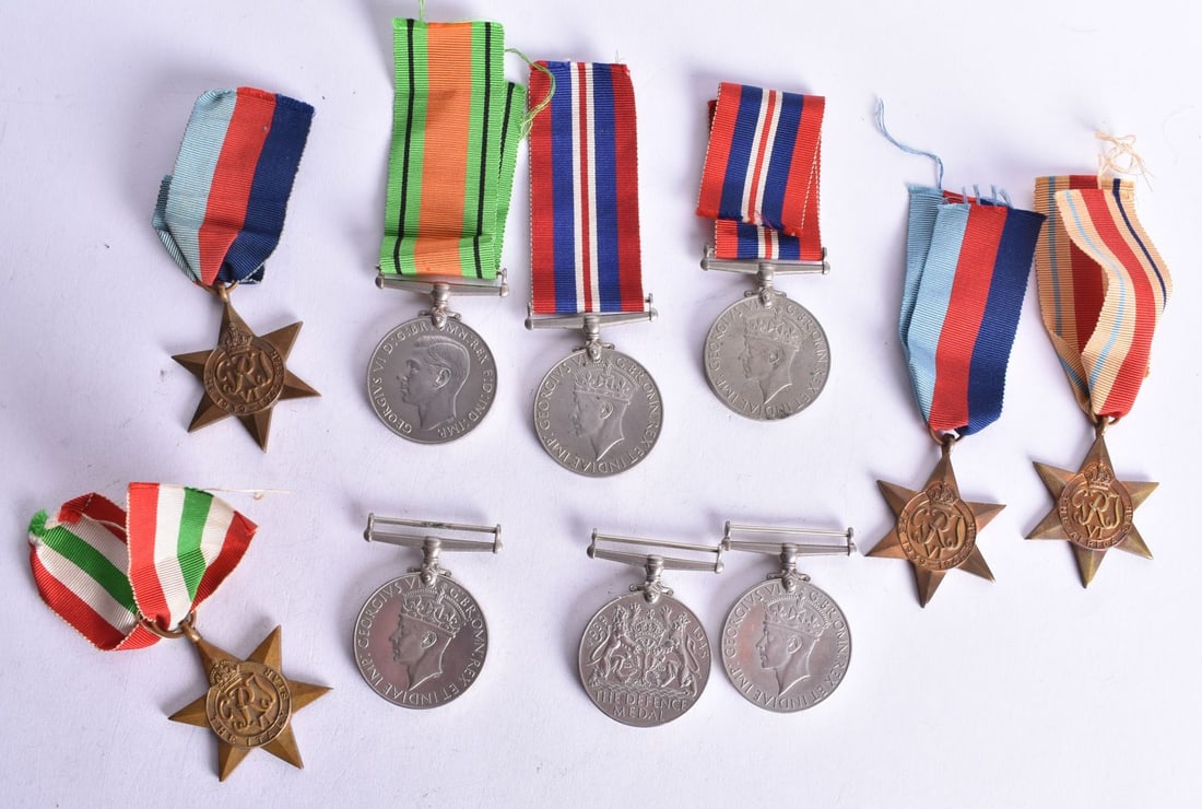 A Group of WW2 Medals incl 2 x Defence Medals, 4 x War Medals 2 x 39/45 Stars, Italy Star and Africa: A Group of WW2 Medals incl 2 x Defence Medals, 4 x War Medals 2 x 39/45 Stars, Italy Star and Africa Star (10)