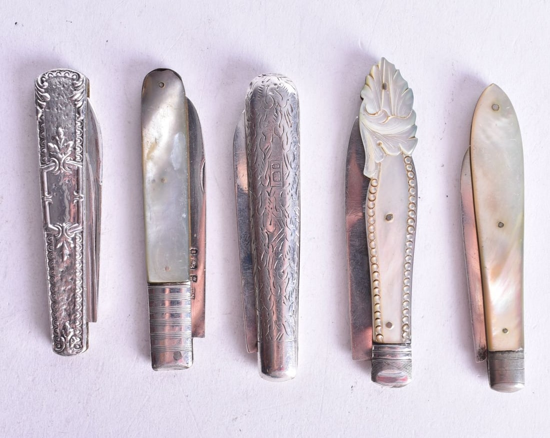 Five .925 sterling silver fruit knives.  Largest 14cm extended, total weight 119g (5) (1 of 3)