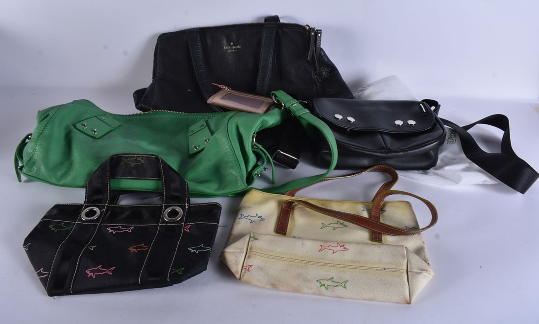 AN ALEXANDER MCQUEEN LEATHER BAG together with Paul & Shark, Kate Spade and Longchamp bags/wallets e: AN ALEXANDER MCQUEEN LEATHER BAG together with Paul & Shark, Kate Spade and Longchamp bags/wallets etc. (qty)