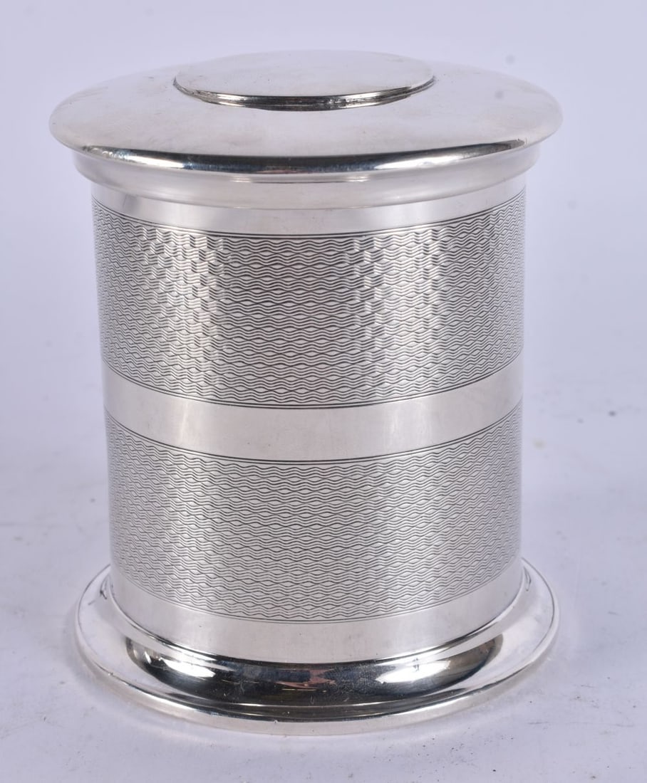 AN ART DECO TEA CADDY AND COVER. 10 cm x 8 cm.: AN ART DECO TEA CADDY AND COVER. 10 cm x 8 cm.