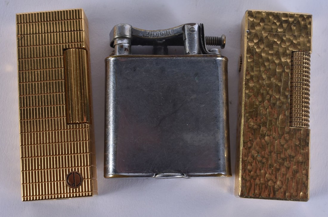 THREE DUNHILL LIGHTERS.(3) (1 of 4)