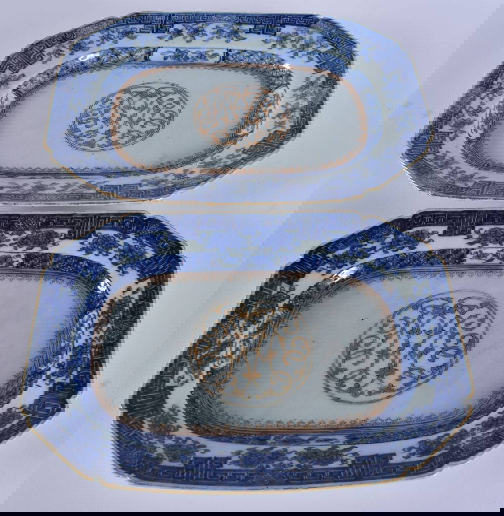 TWO UNUSUAL 18TH CENTURY CHINESE EXPORT BLUE AND WHITE DISHES Qianlong, possibly bearing an Islamic