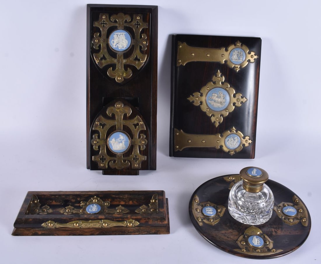 A LOVELY EARLY VICTORIAN COROMANDEL AND WEDGWOOD JASPERWARE DESK SET with gothic bronze mounts. Larg: A LOVELY EARLY VICTORIAN COROMANDEL AND WEDGWOOD JASPERWARE DESK SET with gothic bronze mounts. Largest 56 cm wide extended. (4)