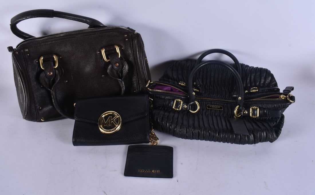THREE DESIGNER HANDBAGS Coach, Chloe & Micheal Kors. (3): THREE DESIGNER HANDBAGS Coach, Chloe & Micheal Kors. (3)