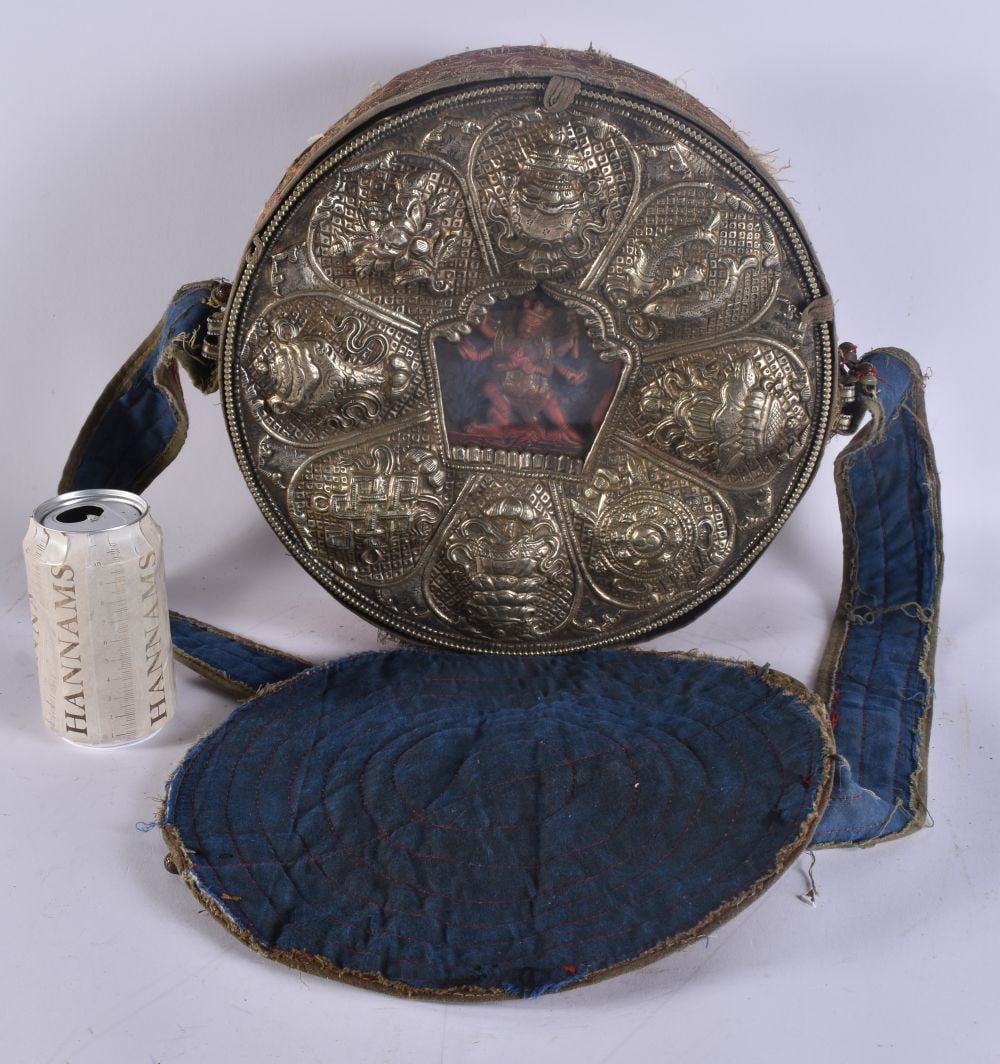 A LARGE CHINESE TIBETAN WHITE METAL CASED BUDDHIST SHRINE. 29 cm wide. (1 of 6)