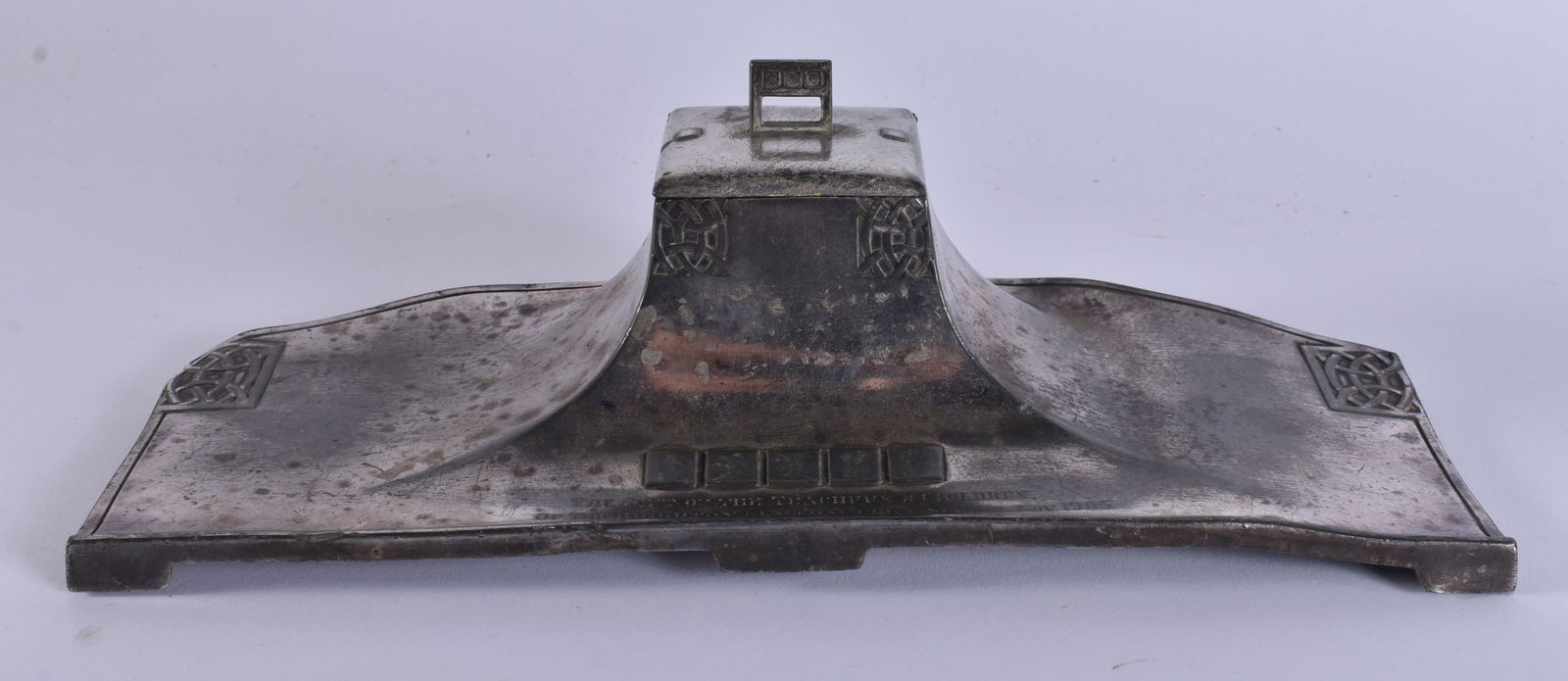 AN EDWARDIAN WMF PRESENTATION PEWTER INKWELL. 32 cm wide. (1 of 6)