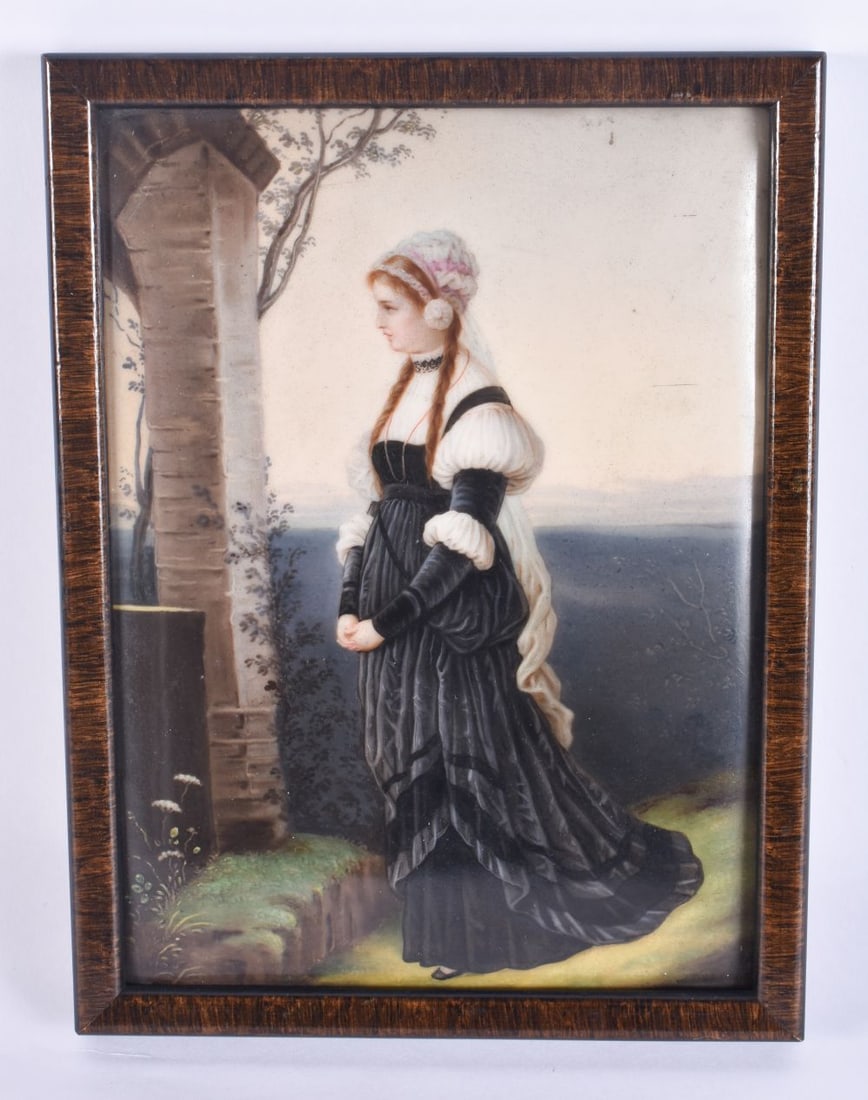 A LATE 19TH CENTURY EUROPEAN PAINTED PORCELAIN MOURNING PLAQUE possibly by KPM Berlin. 17 cm x 13 cm (1 of 4)