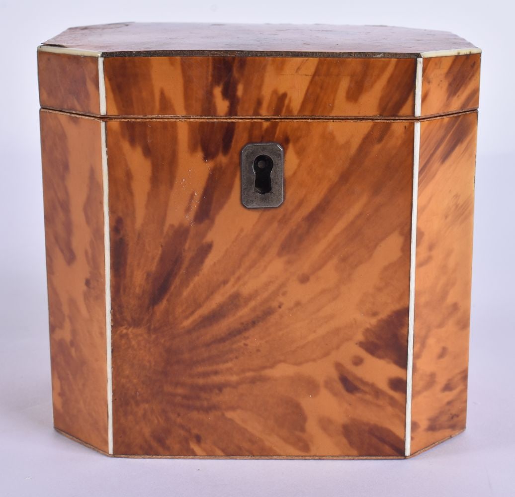 A REGENCY BLOND TORTOISESHELL TEA CADDY. 11 cm x 11.5 cm. (1 of 6)