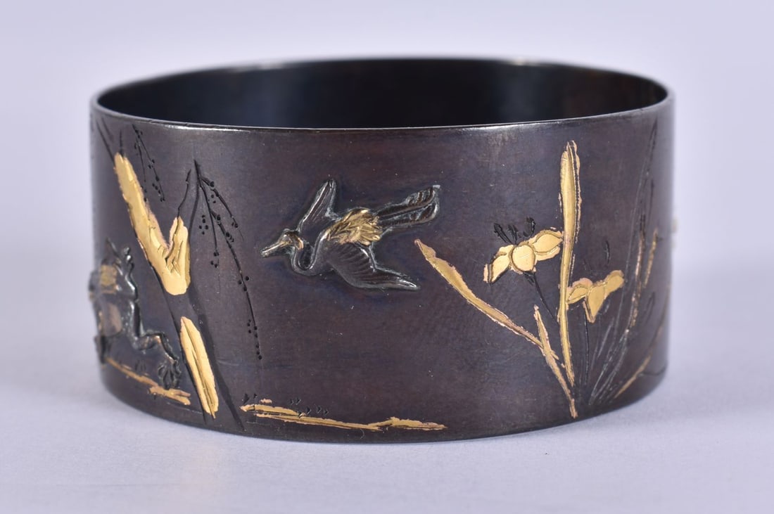 A 19TH CENTURY JAPANESE MEIJI PERIOD ONLAID BRONZE NAPKIN RING decorated with birds and flowers. 5 c (1 of 6)