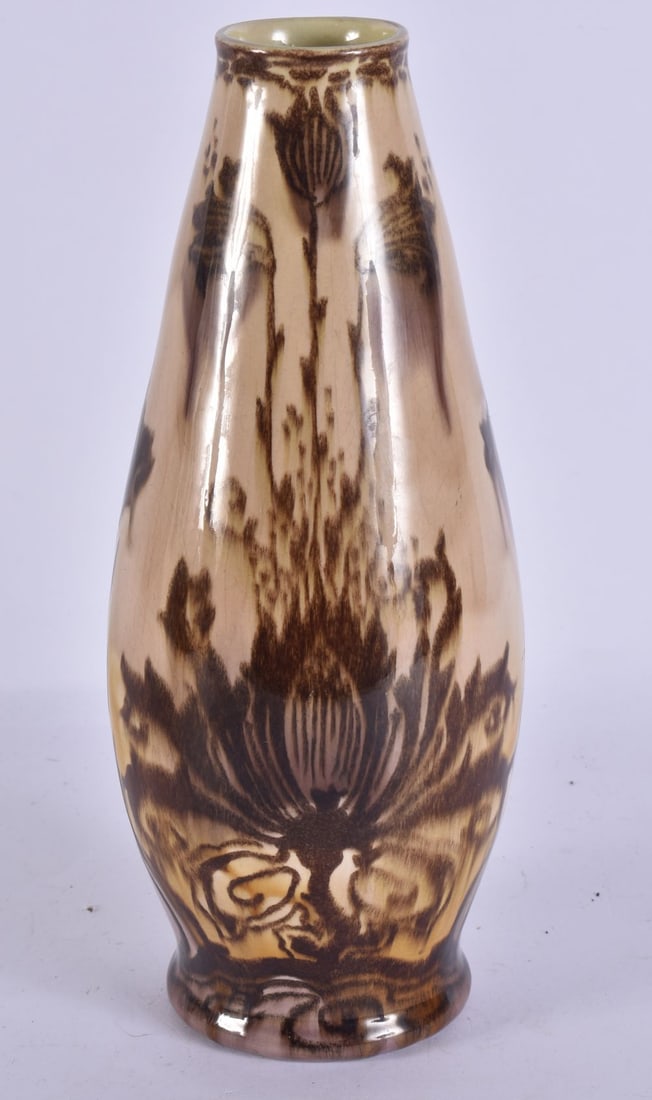 A MINTON SECESSIONIST MOVEMENT VASE. 23.5 cm high.: A MINTON SECESSIONIST MOVEMENT VASE. 23.5 cm high.
