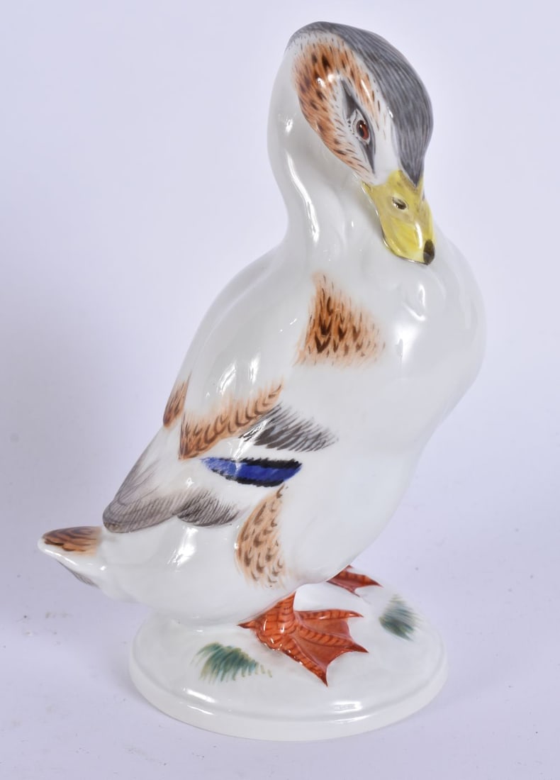 A GERMAN MEISSEN PORCELAIN FIGURE OF A DUCK. 15 cm high. (1 of 5)