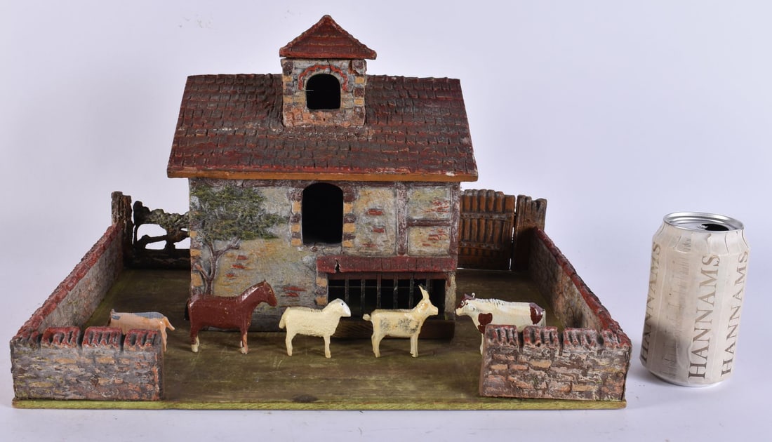 AN UNUSUAL ANTIQUE FOLK ART PAINTED WOOD FARMYARD with animals. 38 cm x 32 cm x 28 cm. (1 of 8)