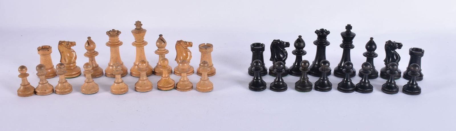 AN ANTIQUE CHESS SET. Largest 9 cm high. (qty) (1 of 8)